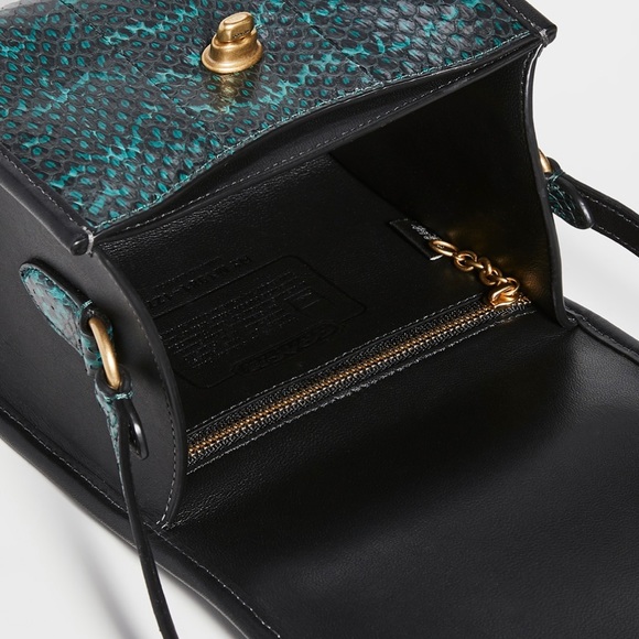 Coach 1941 Turn Lock Lunchbox Pouch - Picture 4 of 5